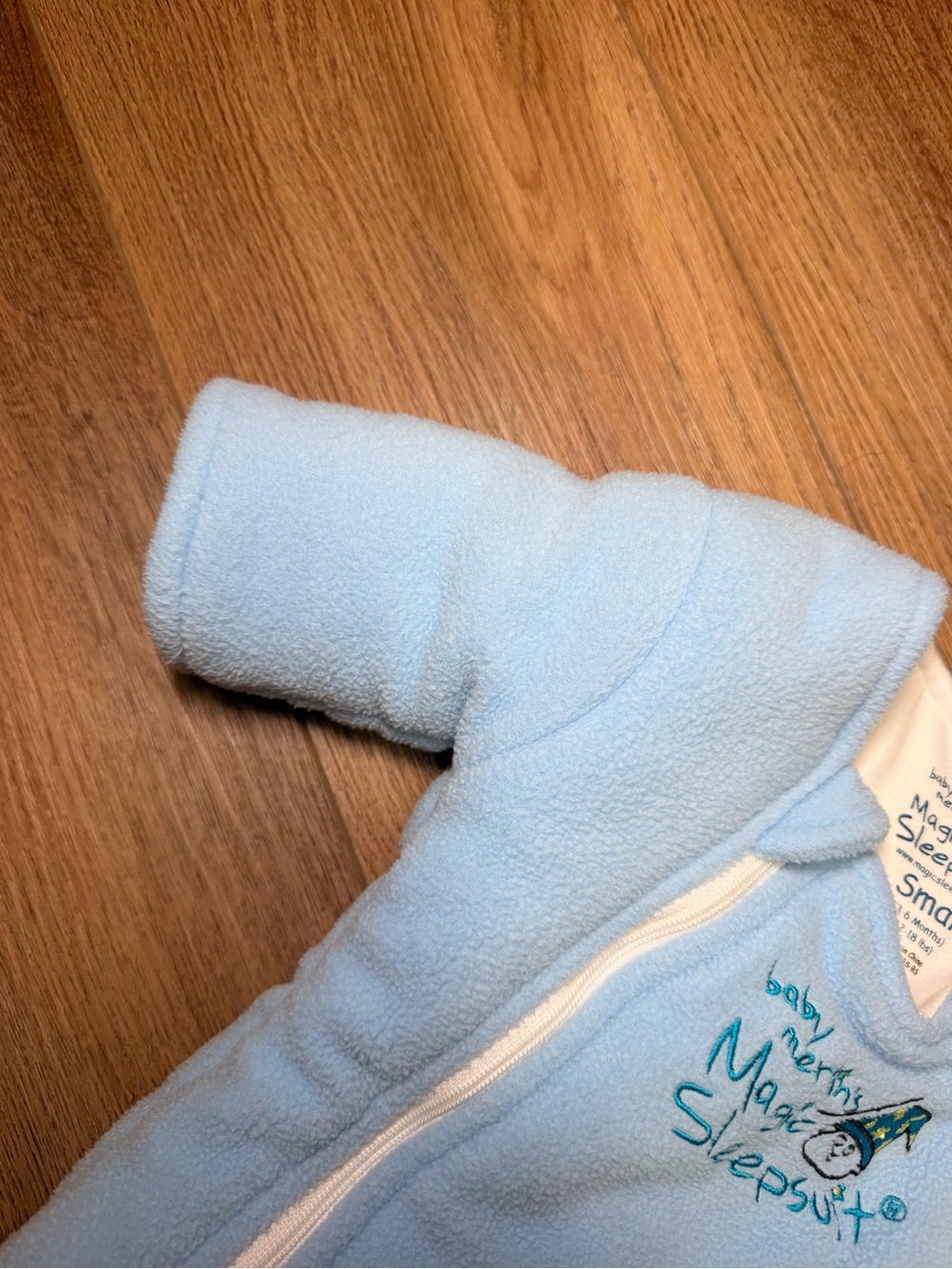 Baby Merlin’s Magic Sleepsuit Blue Small 3-6M Swaddle Transition Sleep Sack Zip - Picture 7 of 13